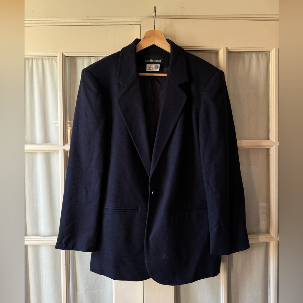 Sag Harbor Navy Wool Blazer